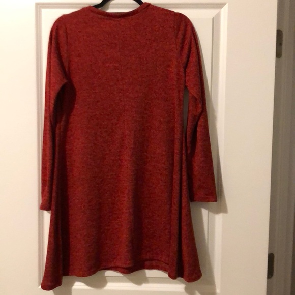 🎁 3 for $10 Red/ Black Long Sleeve Dress or Top - Picture 2 of 6